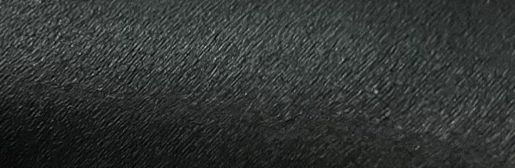 Raven Black Water-Activated Graphic Liner