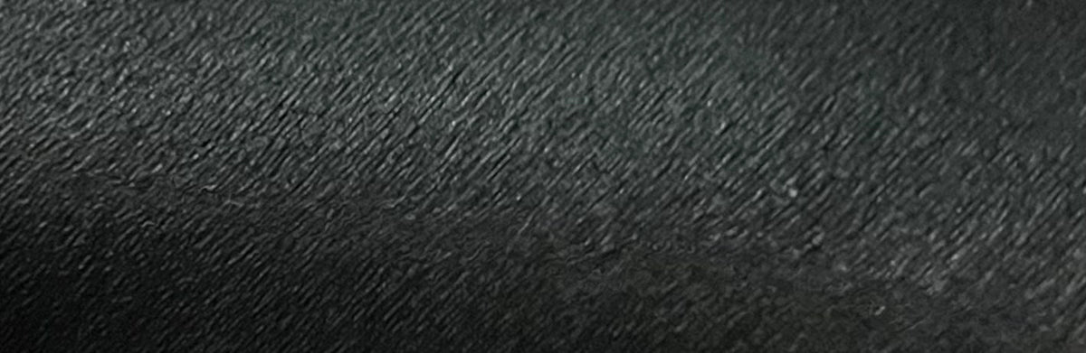 Raven Black Water-Activated Graphic Liner